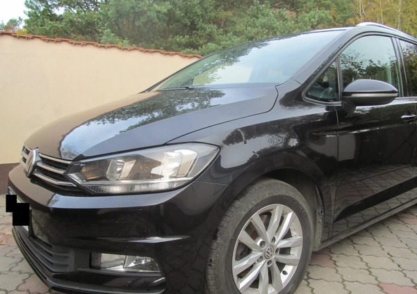 Volkswagen Touran cena 58900 przebieg: 215000, rok produkcji 2016 z Gdynia małe 56